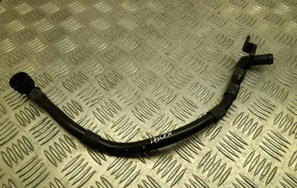 Volvo XC60 Engine coolant pipe/hose 32138984