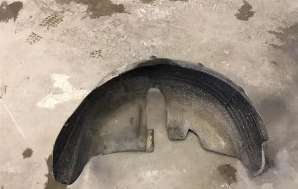 Volkswagen PASSAT B7 Rear arch fender liner splash guards 3AA810972