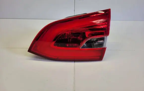 Peugeot 308 Rear/tail lights 9678094880