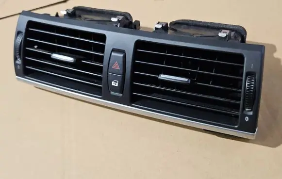 BMW X5 E70 Dash center air vent grill 9210705 9220101