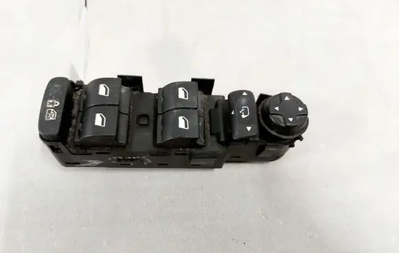 Peugeot 5008 A set of switches 96650621ZD