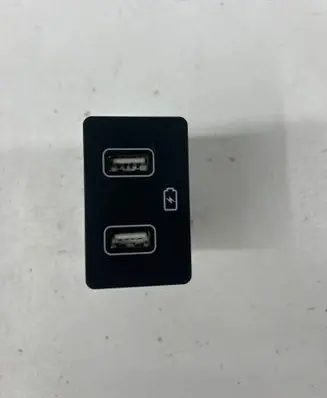 USB socket connector