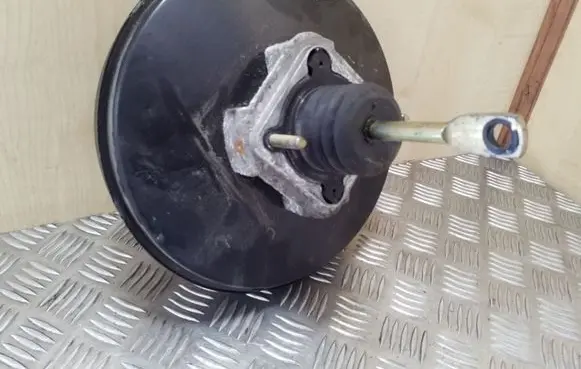BMW 3 E46 Brake booster 34336753008B 03786201414