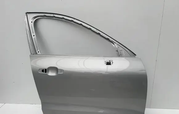 Volvo XC60 Front door