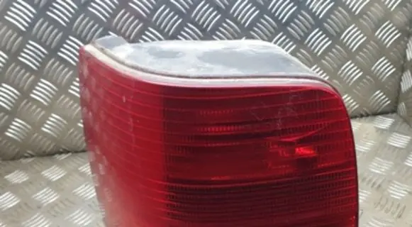 Volkswagen PASSAT B5 Rear/tail lights 3B9945257 3B9945111F