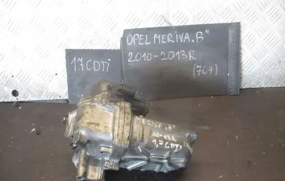 Opel Meriva B Gearbox transfer box case 