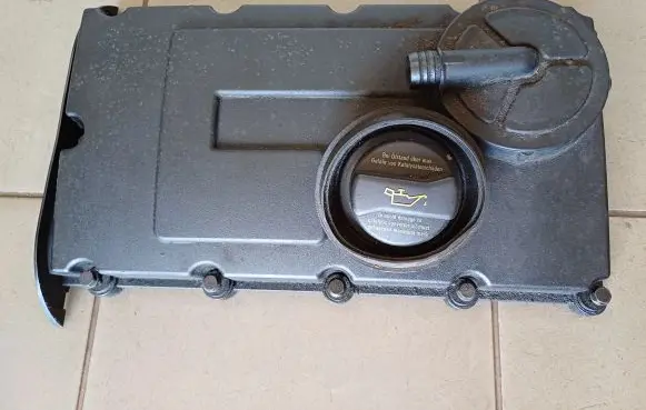 Audi A3 S3 8P Rocker cam cover 03G103469