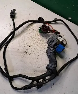 BMW 5 E60 E61 Engine installation wiring loom 758013903B