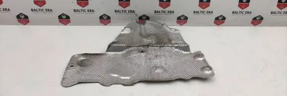 BMW 4 F36 Gran coupe Exhaust heat shield 7241758 31331100 51161510