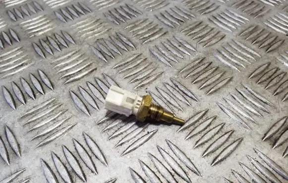 Volvo XC90 Coolant temperature sensor 1797000480