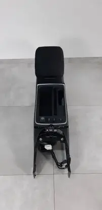 Honda CR-V Armrest