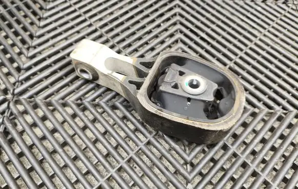 Opel Mokka B Gearbox mount 20201229A