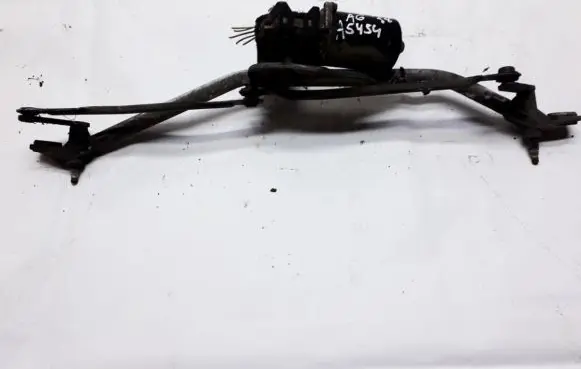 Front wiper linkage and motor