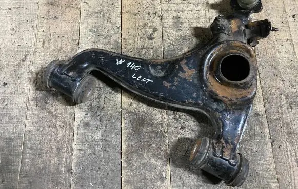 Mercedes-Benz S W140 Front lower control arm/wishbone