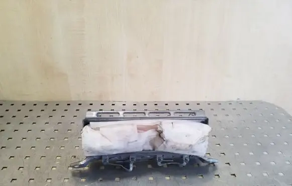 Knee airbag