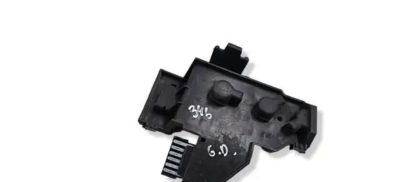 Audi A4 S4 B5 8D Tail light bulb cover holder 090497