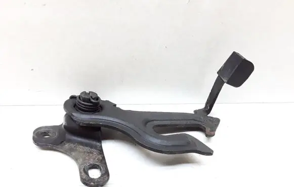 Volvo V70 Engine bonnet (hood) release handle