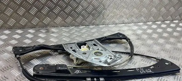 Mercedes-Benz C W203 Front door window regulator with motor A2037201846