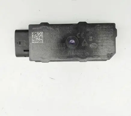 Skoda Enyaq iV Keyless system antenna 5WA962133F 5ZA01385523