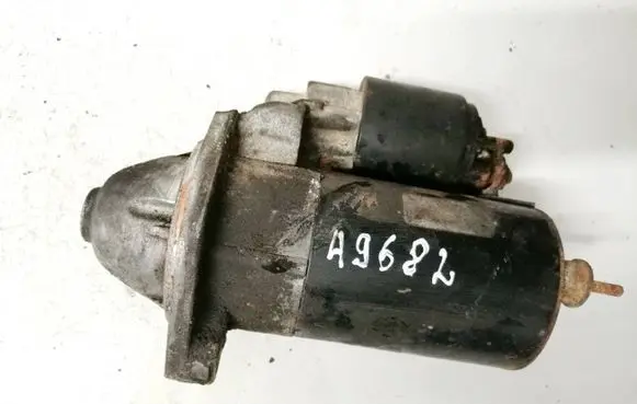 Audi A4 S4 B5 8D Starter motor