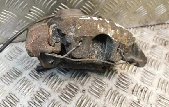 Mercedes-Benz E W210 Front brake caliper