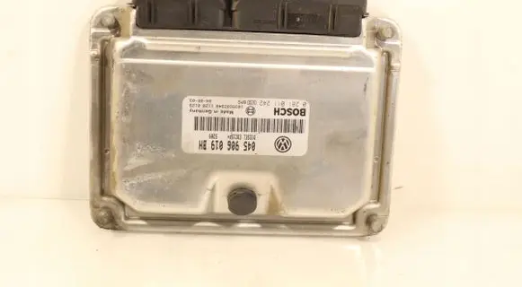 Volkswagen Polo IV 9N3 Engine control unit/module ECU 045906019BH