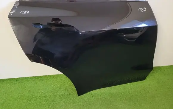 Tesla Model Y Rear door 1641704EDA