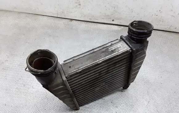Volkswagen Phaeton Intercooler radiator 3D0145788