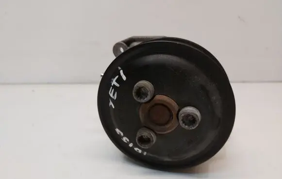 Skoda Yeti (5L) Water pump 03F121031 03F121031A