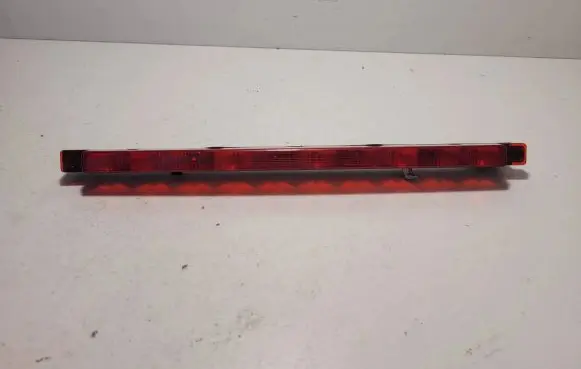 Audi A3 S3 8L Third/center stoplight 8D9945097B