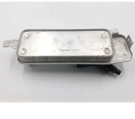 Engine oil radiator