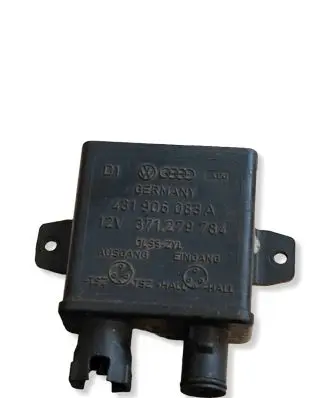 Audi 80 90 B2 Combustion control unit/module 431906083A 371279784