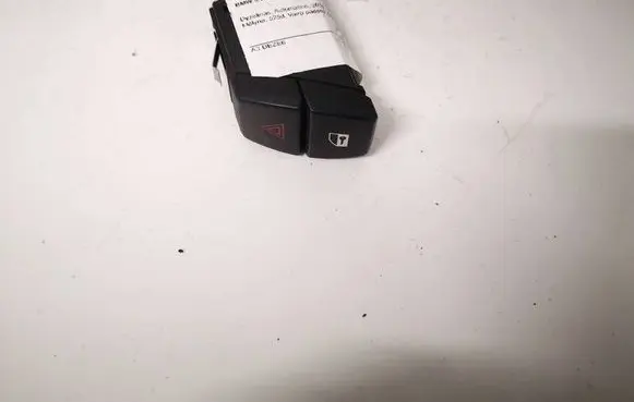 BMW 5 GT F07 Hazard light switch 61319161896