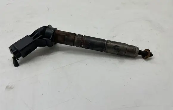 Mercedes-Benz ML W164 Fuel injector A6420701387
