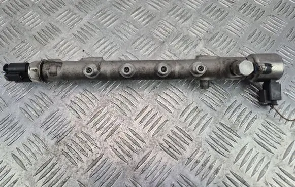 Mercedes-Benz C W204 Fuel main line pipe A6510700495