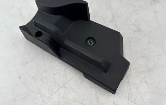 Volkswagen Golf VII Other trunk/boot trim element 5G6858831