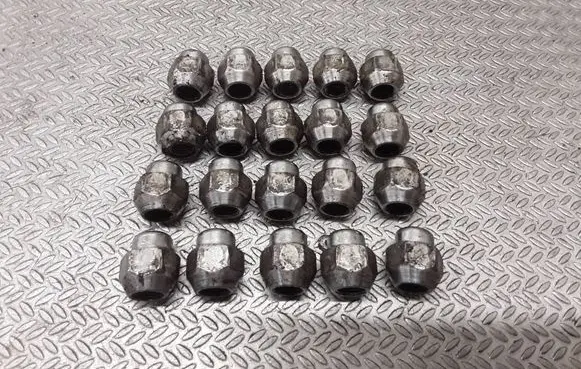 Mazda 6 Nuts/bolts