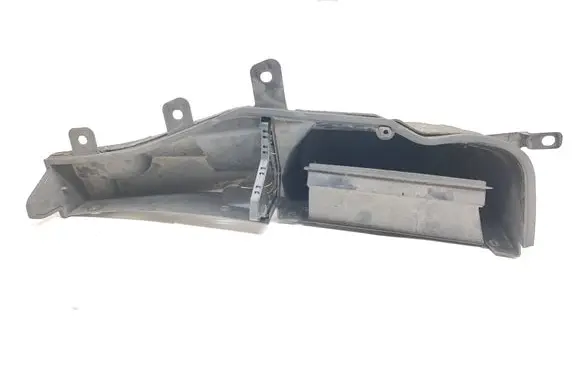 Maserati Ghibli Air intake duct part 670030773