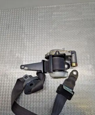 Subaru Forester SF Front seatbelt 34852