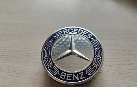 Mercedes-Benz C W204 Original wheel cap A1714000125