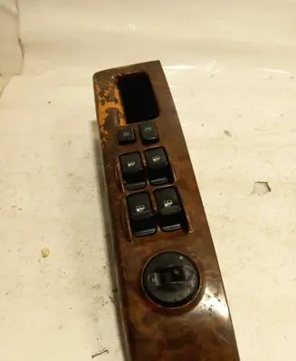 KIA Sorento Electric window control switch 478490