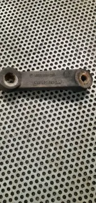 Opel Vivaro Engine mounting bracket 8200008215 91165626