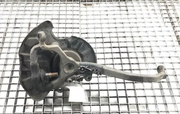 Mercedes-Benz CL C215 Front wheel hub spindle knuckle 