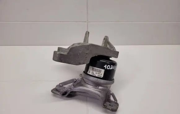 Land Rover Range Rover Evoque L538 Engine mount bracket BJ326F012AB