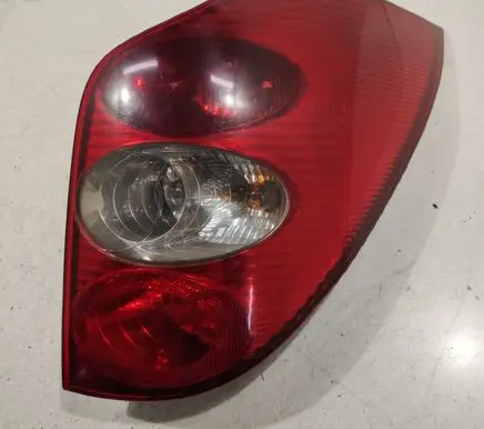 Renault Laguna II Rear/tail lights 8300002472