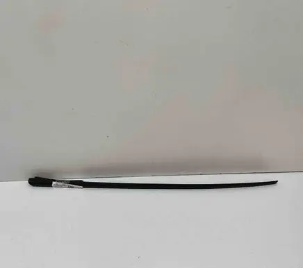 Front door glass trim molding