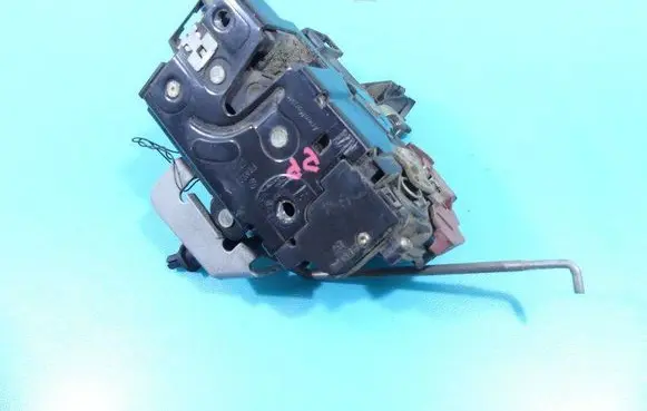Audi A3 S3 8P Front door lock 4E1837016 IMPRK1355163