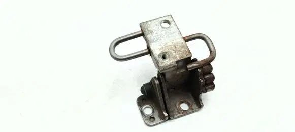 Volkswagen PASSAT B7 Front door lower hinge 3C8831411A