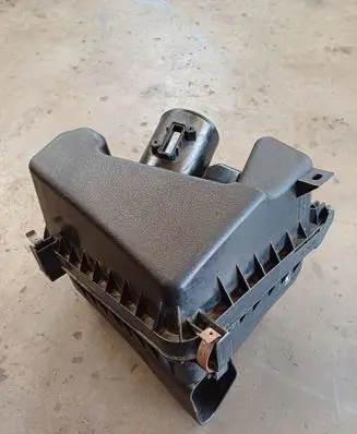 Toyota Avensis T270 Air filter box PPGF20