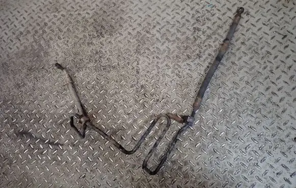 Volkswagen Golf IV Power steering hose/pipe/line 